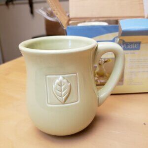 NIB - Vintage Country Gate Leaf Mugs Set of 4